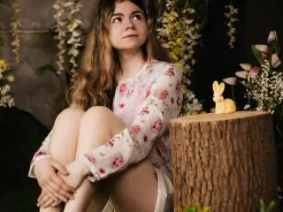 Xlovecam Sex Chat of TinaRedly