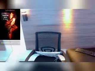 Xlovecam Sex Cam of JessicaHottOne