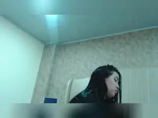 Xlovecam Sex Cam of MiaDenver