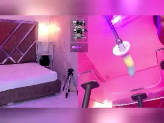 Xlovecam Nude Webcam of MhiaRey