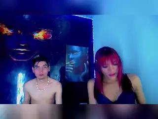 Xlovecam Live Sex of LuxeCouple
