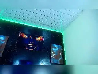 Xlovecam Best Webcam of LuxeCouple
