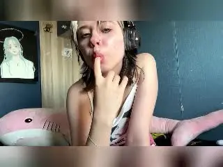 Xlovecam Sex Cam of KrystalBerkovitch