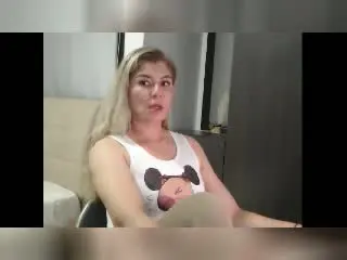 Xlovecam Free Porn Cam of CharlotteFit