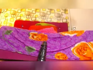 Xlovecam Nude Webcam of SwettBrownn