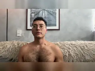 Xlovecam Nude Webcam of AronWolff