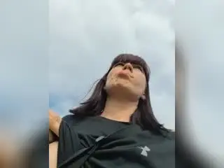 Xlovecam Watch Live Sex Cams of OrianaLaFrancaise