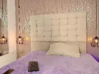 Xlovecam Private Sex Chat of LexieBloom