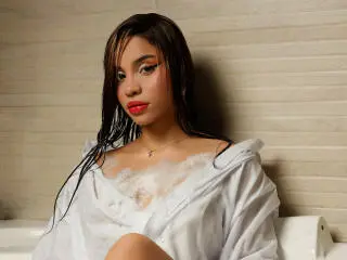 Xlovecam Nude Webcam of LunaVali