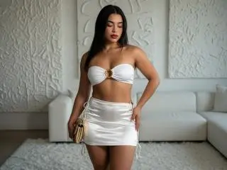 Xlovecam Free Porn Cam of LunaVali