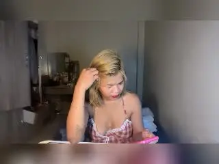 Xlovecam Private Sex Chat of YourBestGirlX