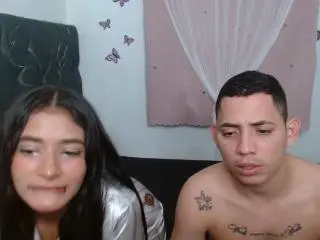Xlovecam Free Porn Cam of EnzoEtLouana