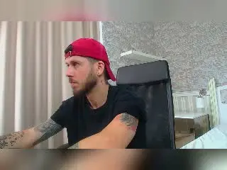 Xlovecam Nude Webcam of JonahShaw