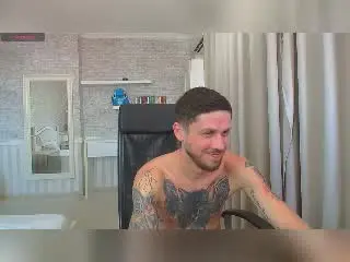 Xlovecam Free Live Porn of JonahShaw