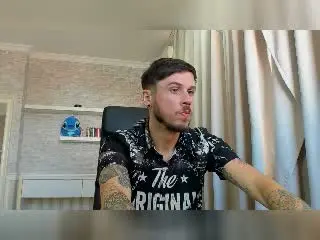 Xlovecam Watch Live Sex Cams of JonahShaw