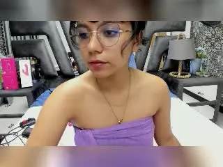 Xlovecam Adult Webcam of JuliaBennett