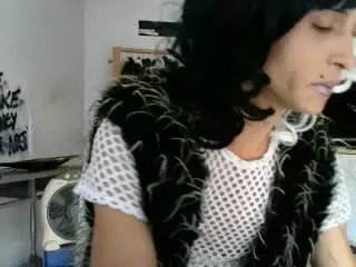 Xlovecam Free Porn Cam of LaWendy69