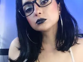 Xlovecam Free Porn Cam of CandyParis