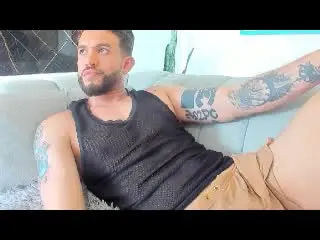 Xlovecam Free Live Porn of JordanPhillip