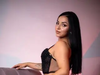 Xlovecam Sex Chat of HikariChloe