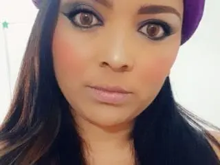 Xlovecam Private Sex Chat of NadiaBaudX