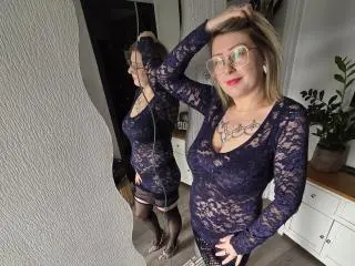 Xlovecam Free Live Porn of AmandalaFrancaise