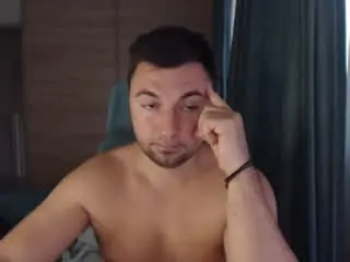 Xlovecam Live Sex Cam of HankMalonee