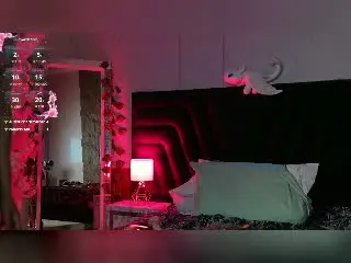 Xlovecam Sex Chat of QueenLatinBeauty