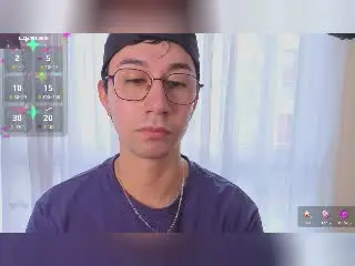 Xlovecam Live Porn of OliverHot69