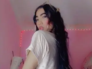 Xlovecam Live Sex of KattyCock