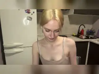 Xlovecam Free Live Porn of KarenResper