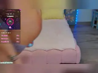Xlovecam Private Sex Chat of JuneLaFrenchie
