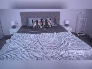 Xlovecam Watch Live Sex Cams of DariaCalm