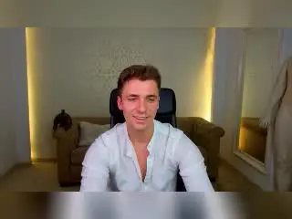 Xlovecam Private Sex Chat of KellenWest