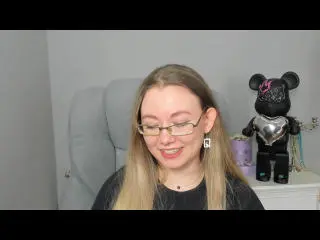 Xlovecam Best Webcam of Meeranda