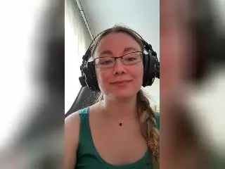 Xlovecam Nude Webcam of Meeranda