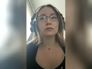 Xlovecam Private Sex Chat of Meeranda