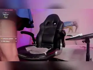 Xlovecam Nude Webcam of KarolElegance