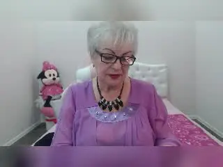 Xlovecam Free Live Porn of KayleSmoll