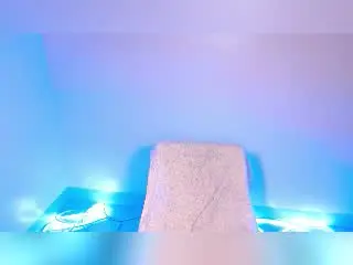 Xlovecam Nude Webcam of SquirterTs