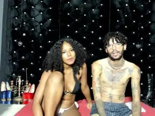 Xlovecam Live Sex Cam of JeniferandBenn