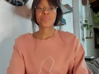 Xlovecam Nude Webcam of Adouxrable