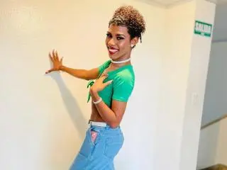 Xlovecam Adult Video Chat of ThiaraVarannes