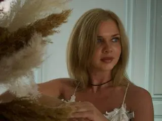 Xlovecam Live Sex Cam of AgathaKlouin