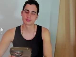 Xlovecam Sex Cam of Ryanlevys