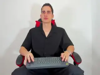 Xlovecam Adult Webcams of Ryanlevys