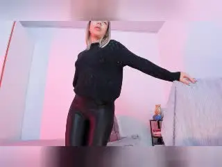 Xlovecam Sex Cam of KayleeM