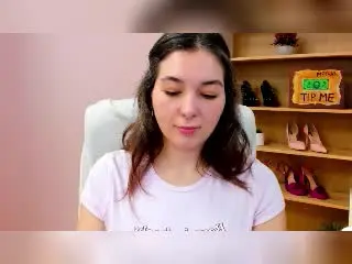 Xlovecam Live Sex of KissMegan