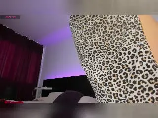 Xlovecam Free Porn Cam of MissSofy