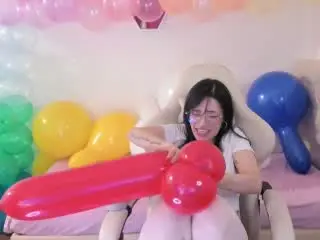 Xlovecam Sex Cam of LeviGold